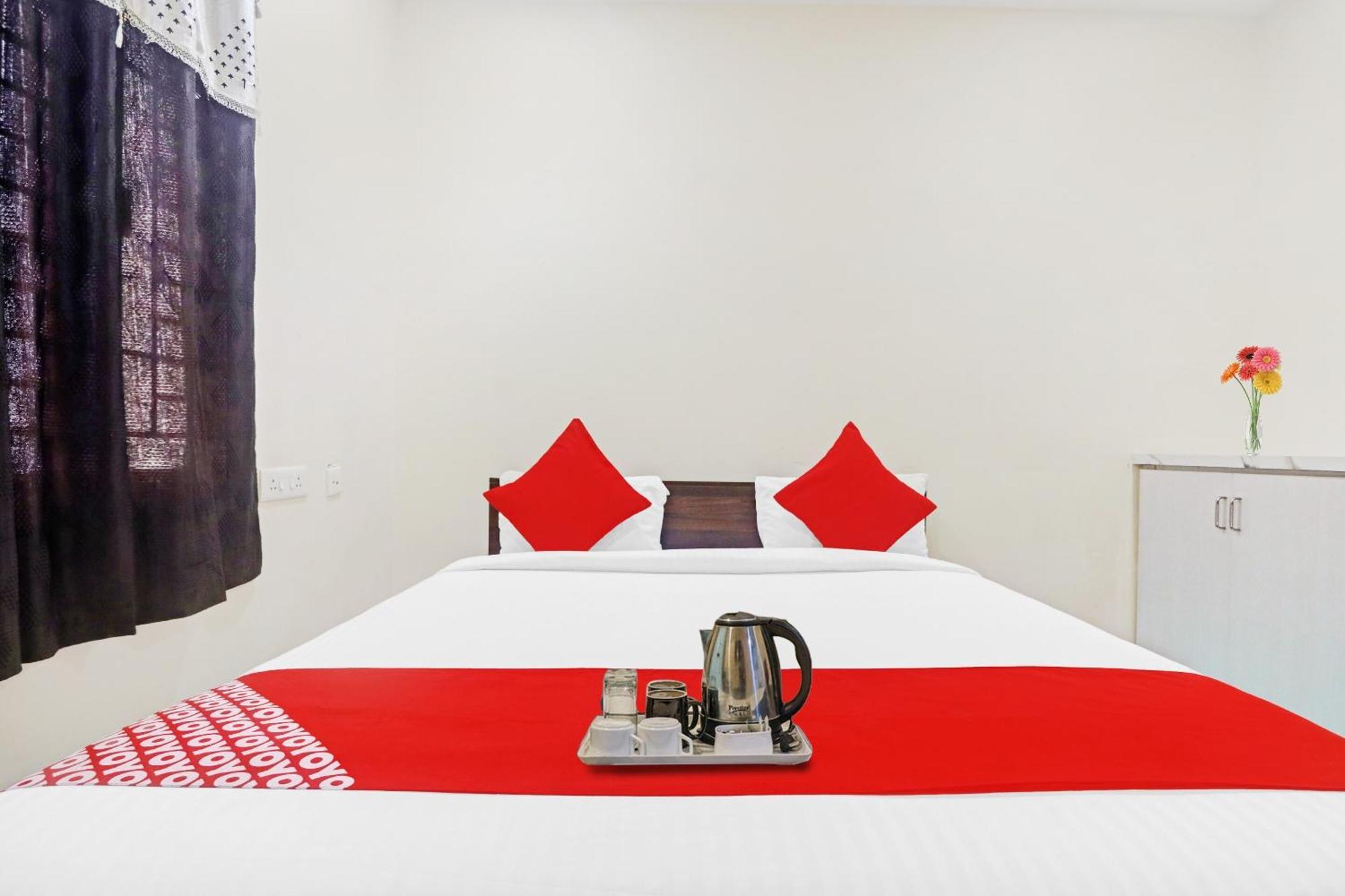 Hotel O Sri Navya Grand Near Nexus ไฮเดอราบัด ภายนอก รูปภาพ
